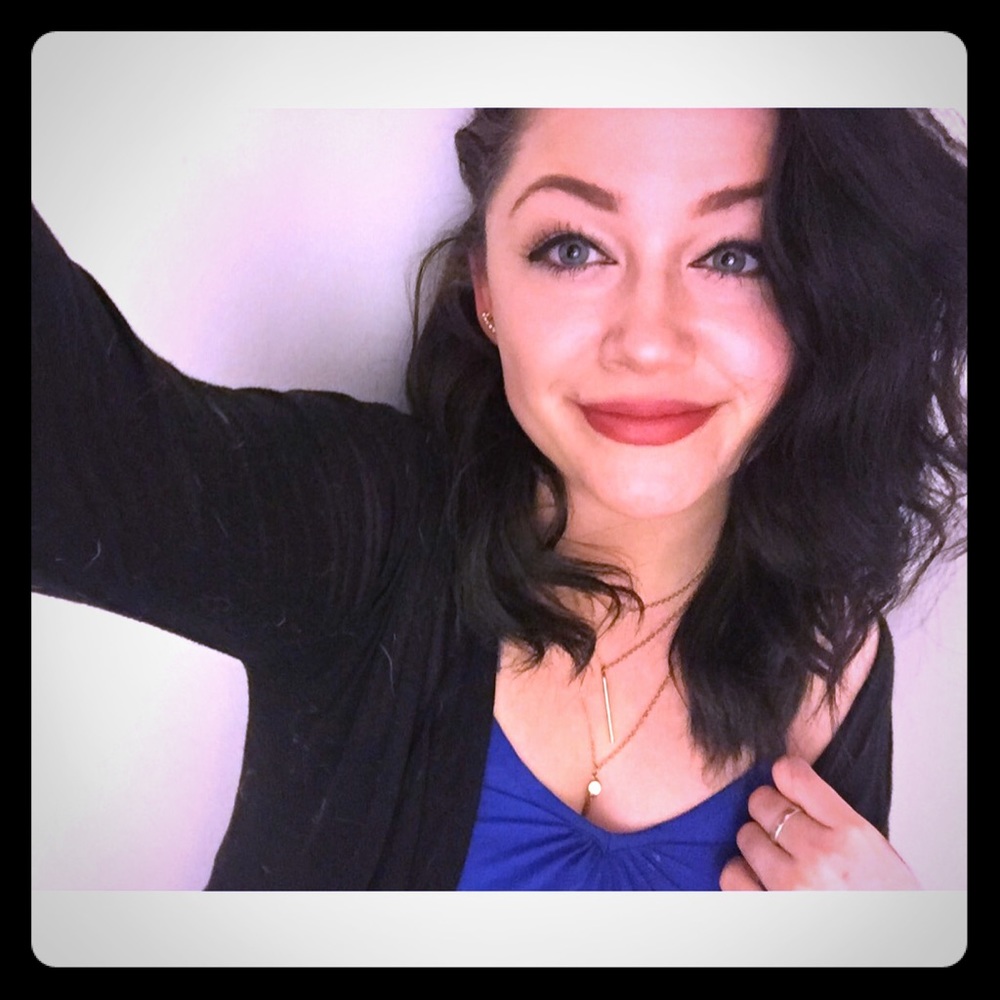 Meet your Posher, Stephanie